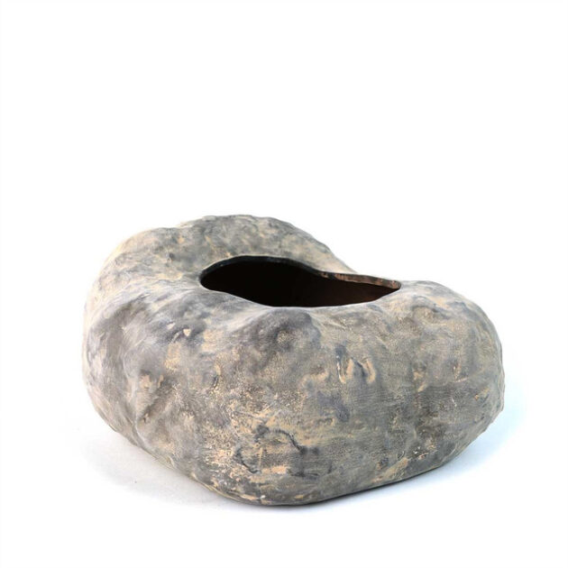 Add natural charm with our 12" Rock Style Pot. Perfect for bonsai and plants, crafted for both functionality and decorative appeal in any garden or home.